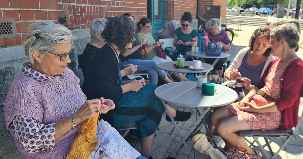 Knit in Public Day am 13. Juni 2026 im Reutlinger Bürgerpark